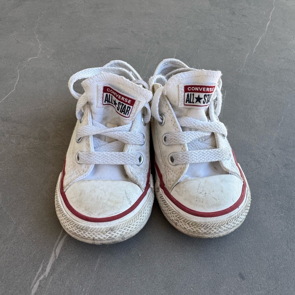 Toddler Converse Size 5